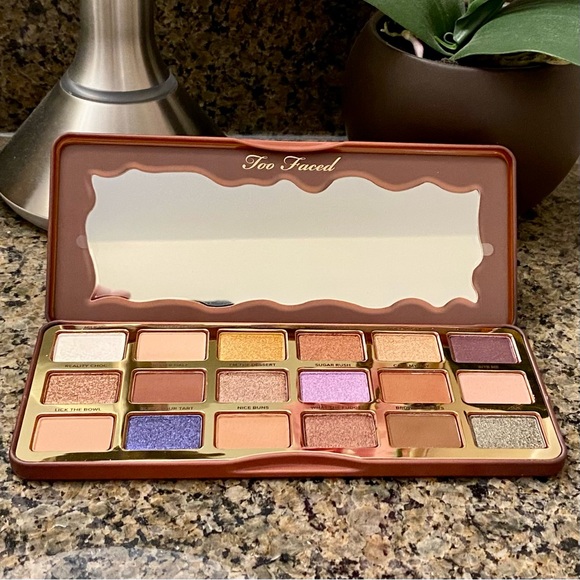 HOST PICK! 🎊 New Too Faced Better Than Chocolate Eye Shadow Palette - Picture 1 of 6